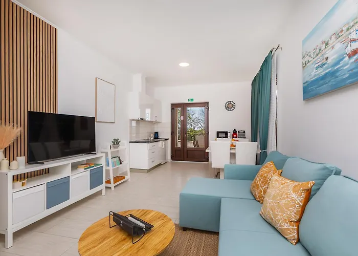 Franito #2 - Stylish Close To Dubrovnik *